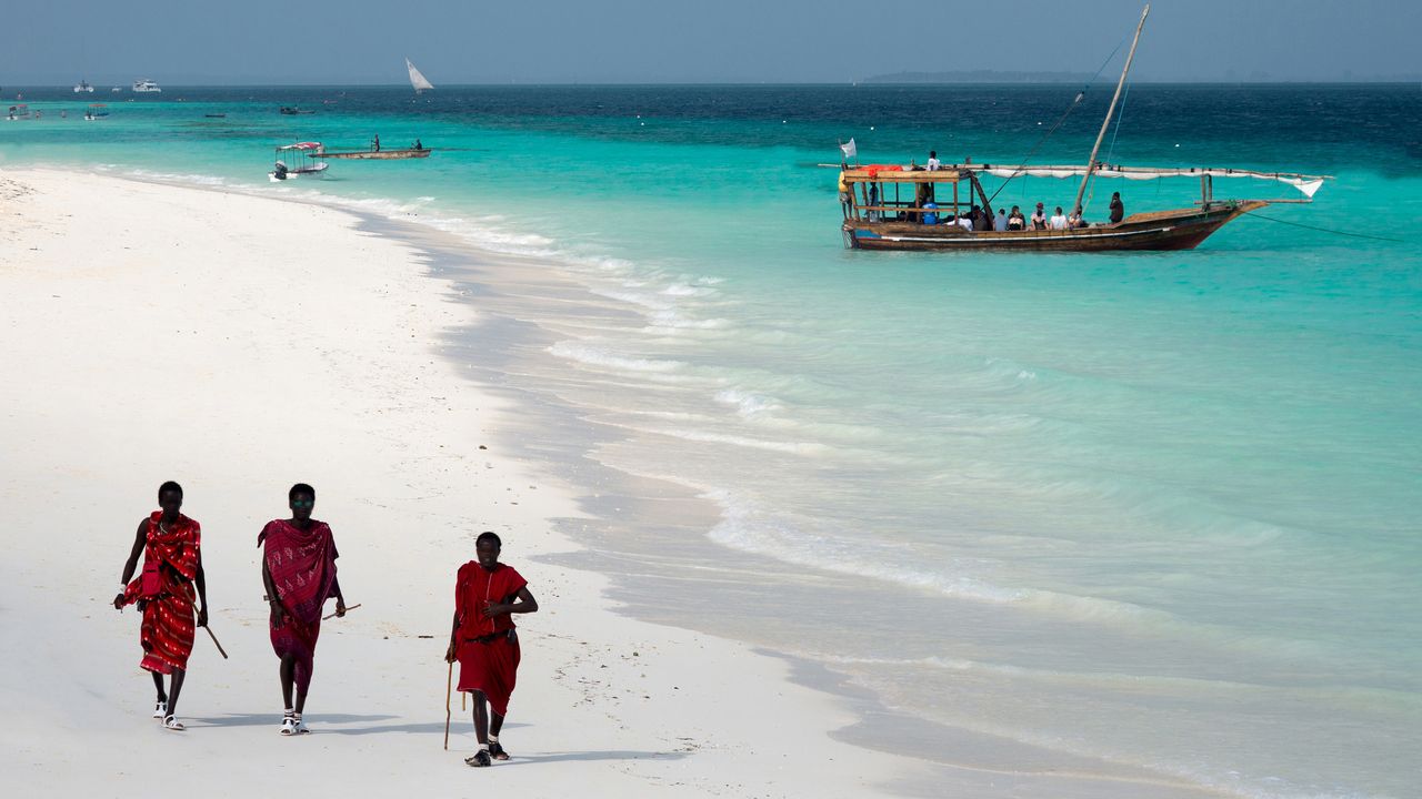 "Discover Secluded Beaches: Beach Holidays in Africa"